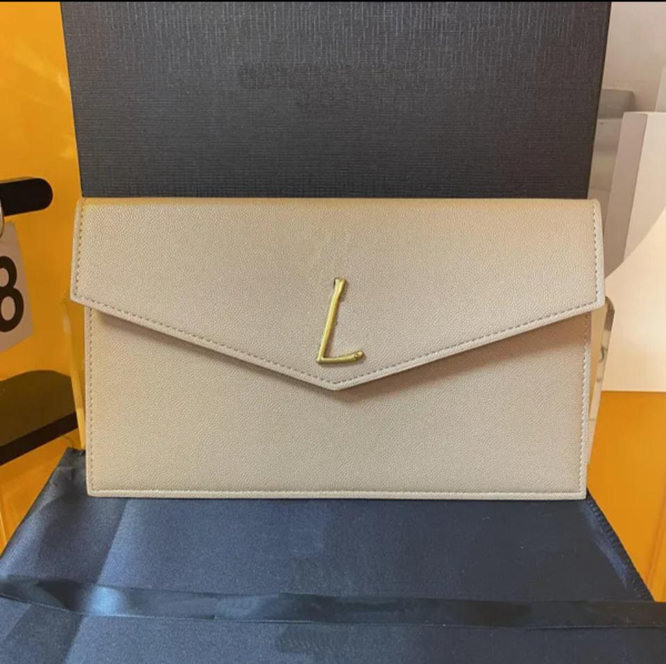 Portefeuille concepteur à lambeau.