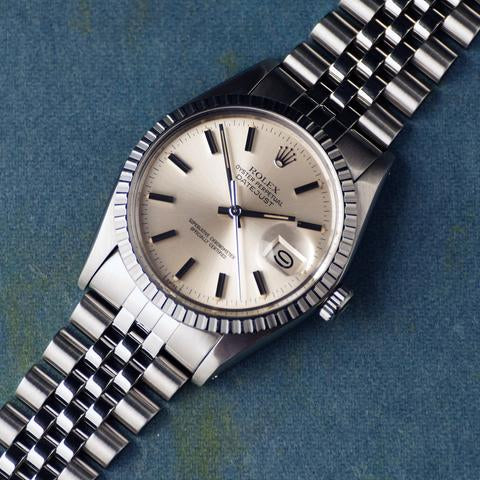 Pièce mécanique de haute gamme conçue pour les amateurs d’élégance et de précision.