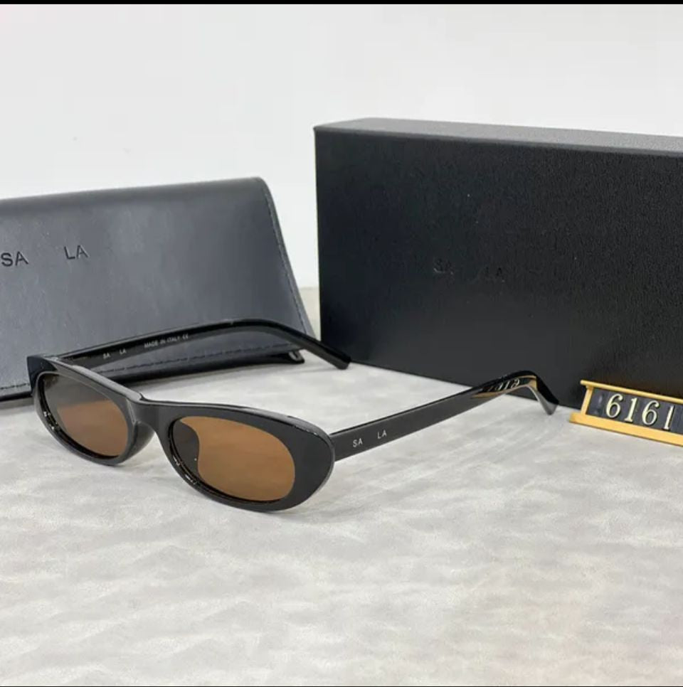 Lunettes de soleil de concepteur de luxe.