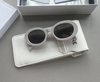 Lunettes de soleil de mode pour femmes.