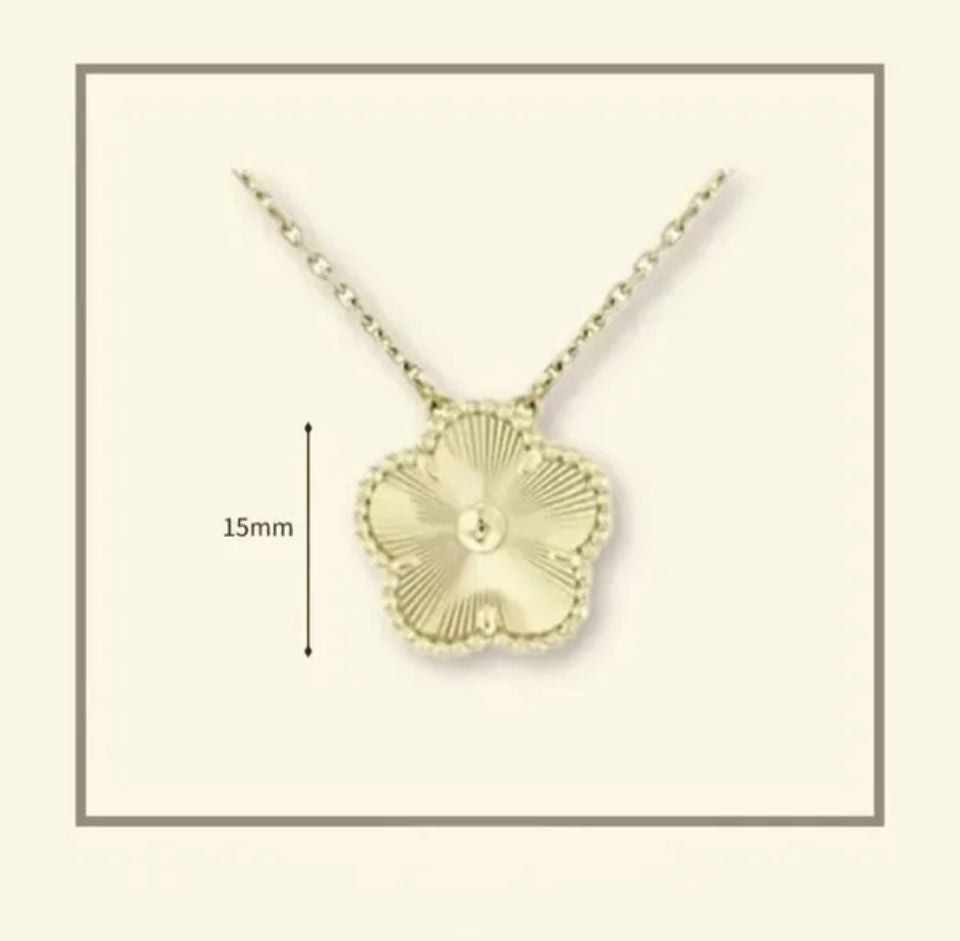 Concepteur de collier 4 feuilles pour femmes classiques.