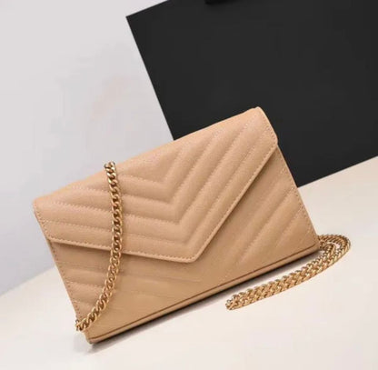 Sac luxueux stylé caviar.