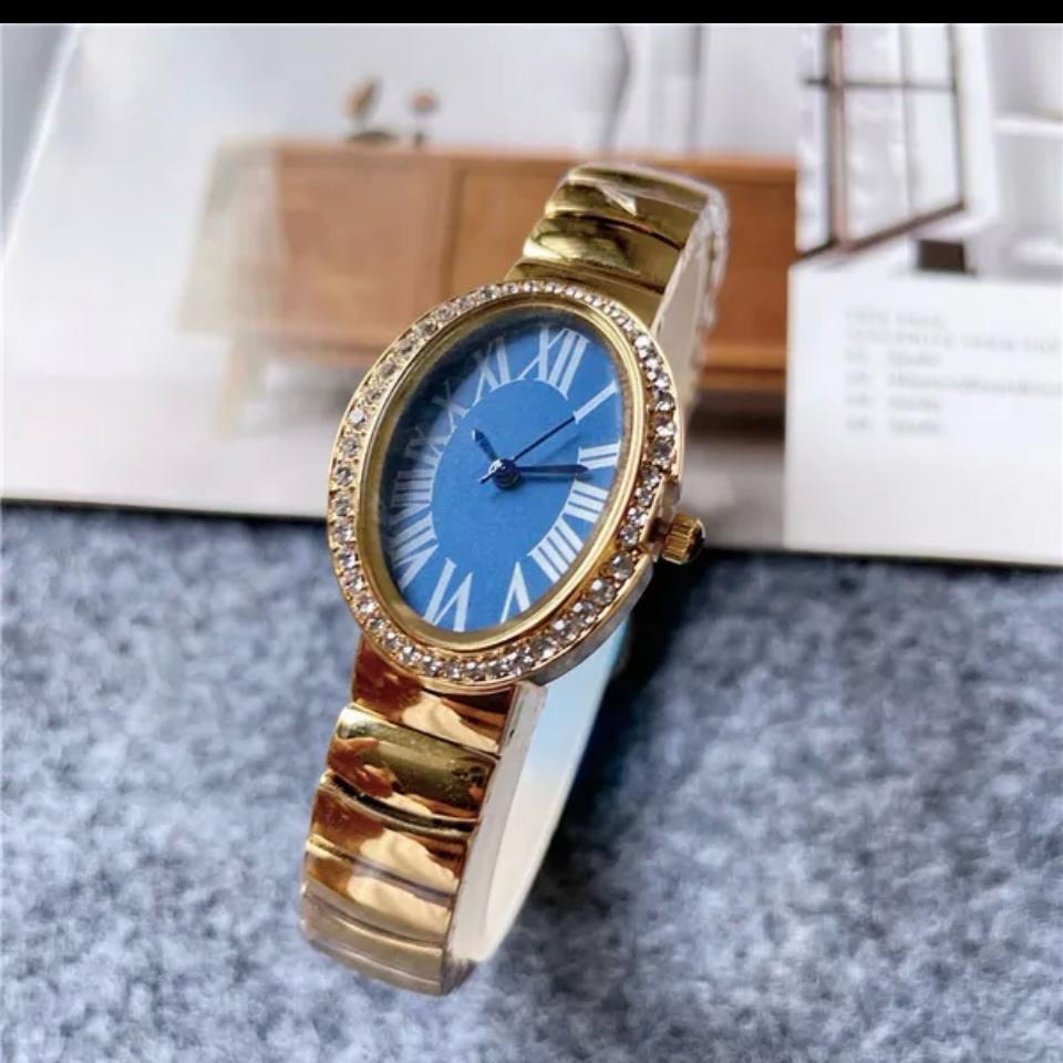 Montres ovale style baignoire