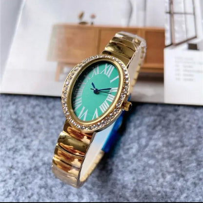 Montres ovale style baignoire