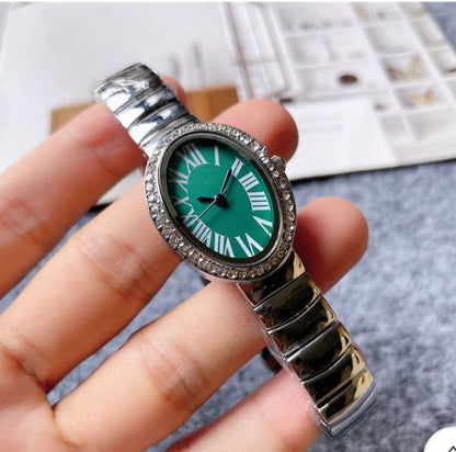 Montres ovale style baignoire